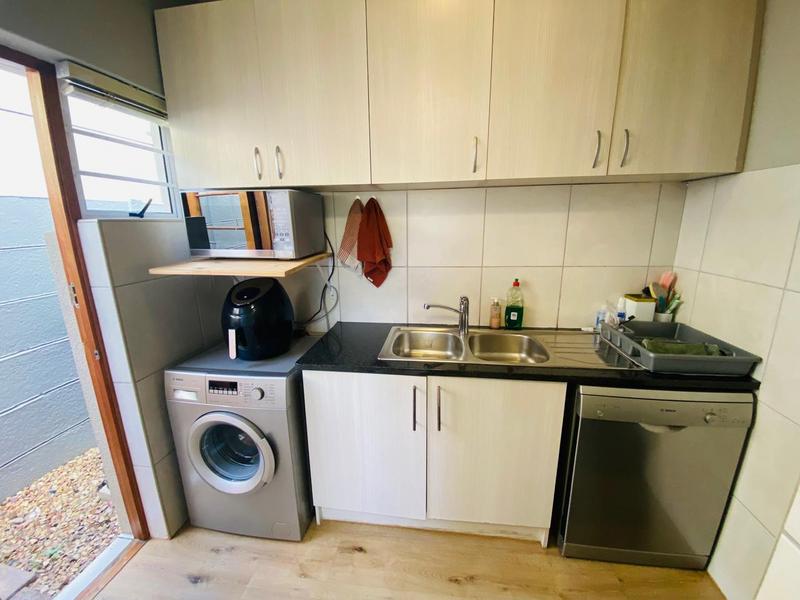 2 Bedroom Property for Sale in Sonkring Western Cape